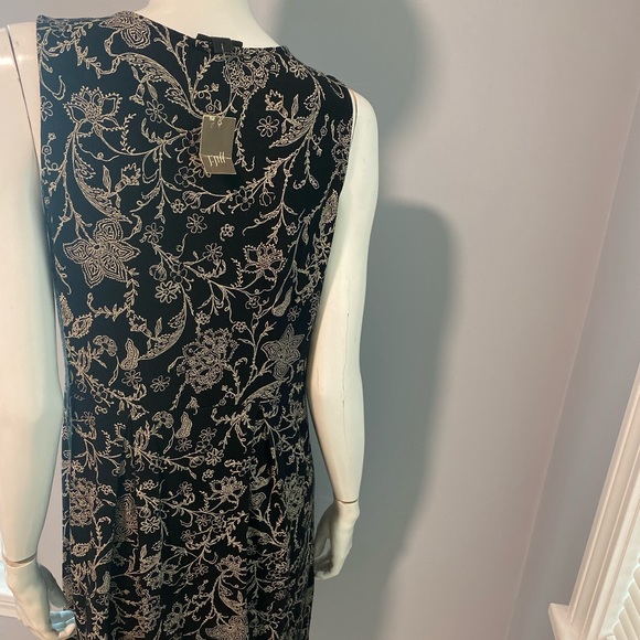 *NWT* J. Jill Wearever Collection Floral Print Dress - Picture 6 of 11